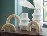 Warmstead Furniture - Ashley Furniture - Maddwarth Accessory Set (Set of 5) - Accessory Set (5/CN) / White/Natural Brown - A2C00214